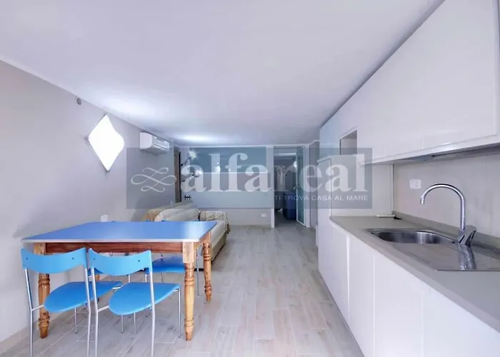 Mono Glicine, Aria Condizionata E Veranda! By Alfareal *